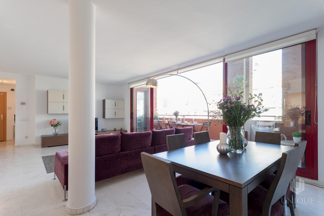 Unique Rentals - Stylish Seafront Duplex Barselona Dış mekan fotoğraf