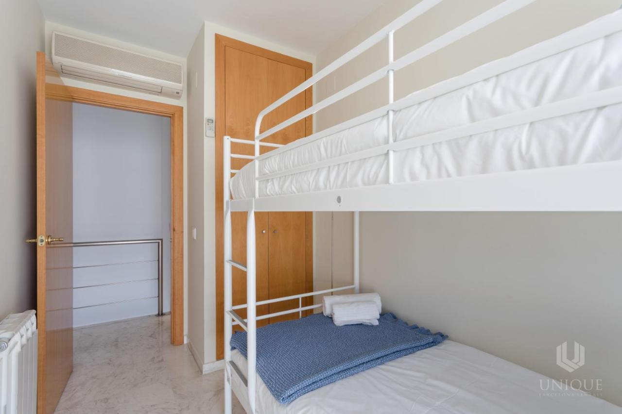 Unique Rentals - Stylish Seafront Duplex Barselona Dış mekan fotoğraf